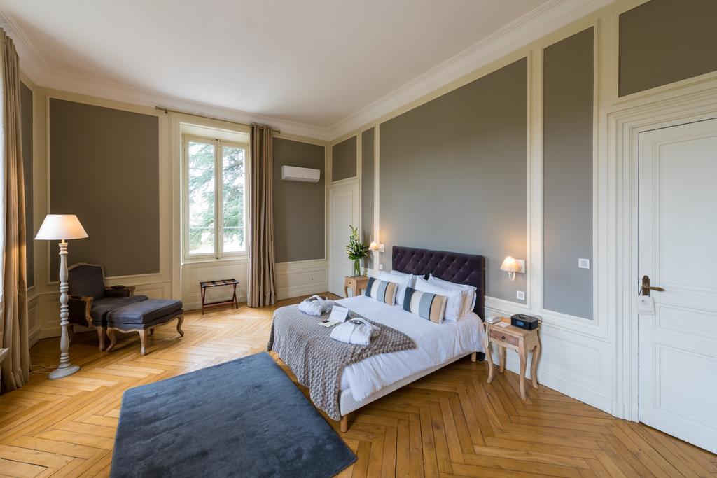 Domaine Des Sequoias - Les Collectionneurs Ξενοδοχείο Ruy-Montceau Εξωτερικό φωτογραφία