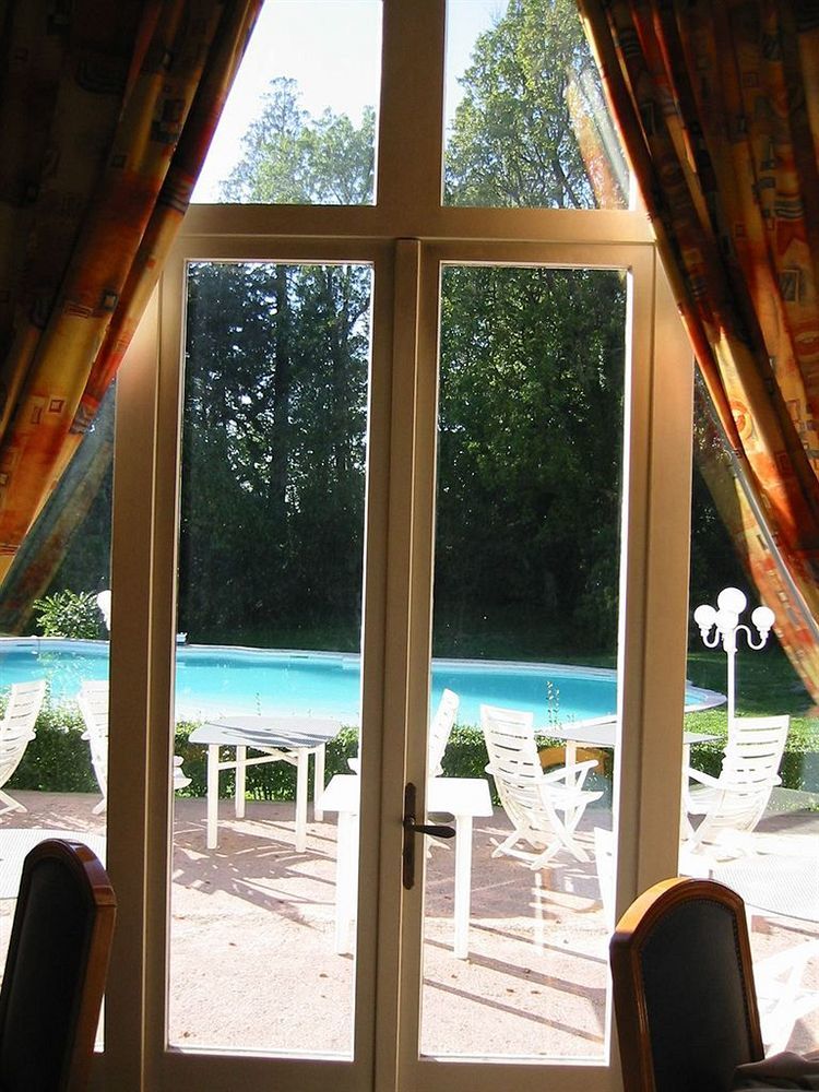 Domaine Des Sequoias - Les Collectionneurs Ξενοδοχείο Ruy-Montceau Εξωτερικό φωτογραφία